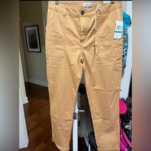 Jolt Women’s Gold Casual pants